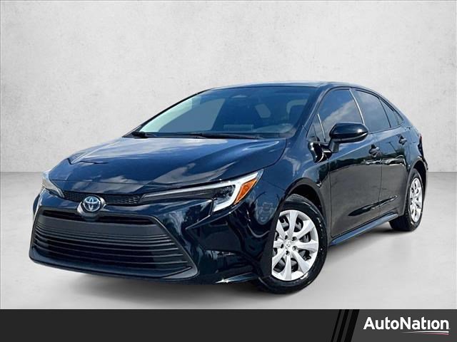 Used 2024 Toyota Corolla LE FWD image 1