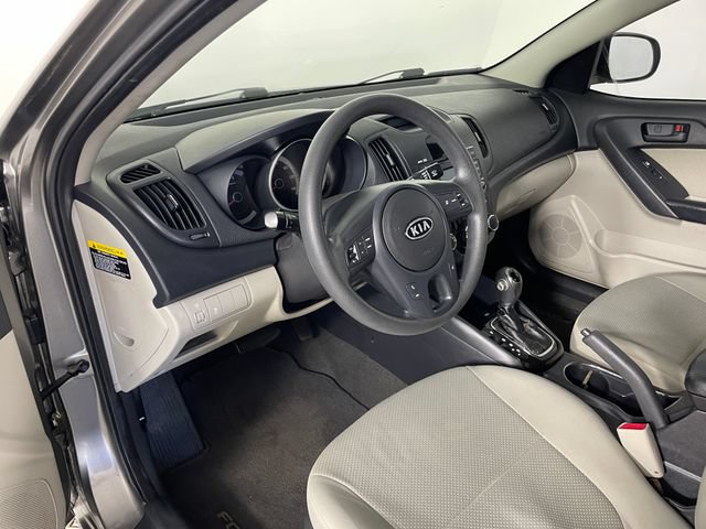 Used 2012 Kia Forte EX w/ Fuel Economy Pkg FWD image 3