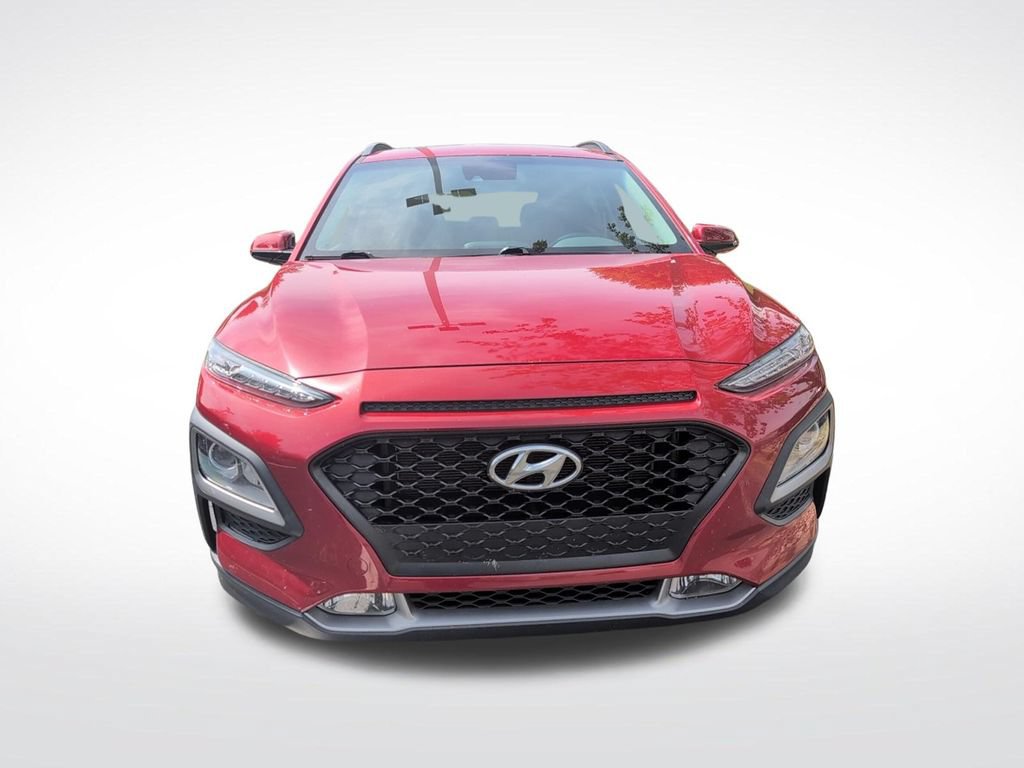 Used 2021 Hyundai Kona SEL Plus w/ Cargo Package AWD/4WD image 2