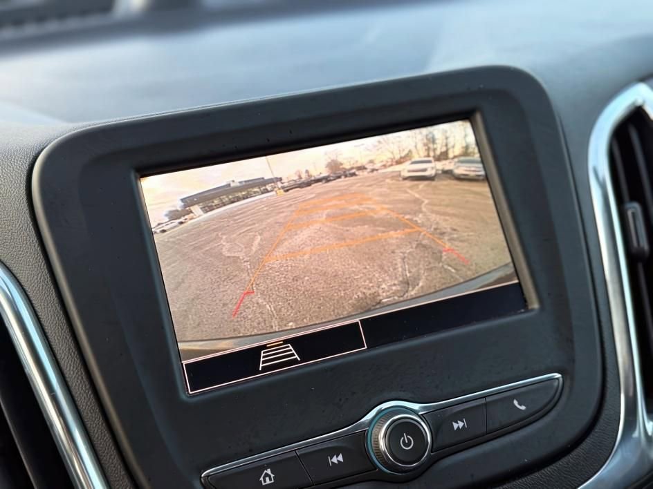 Used 2023 Chevrolet Equinox LT image 20