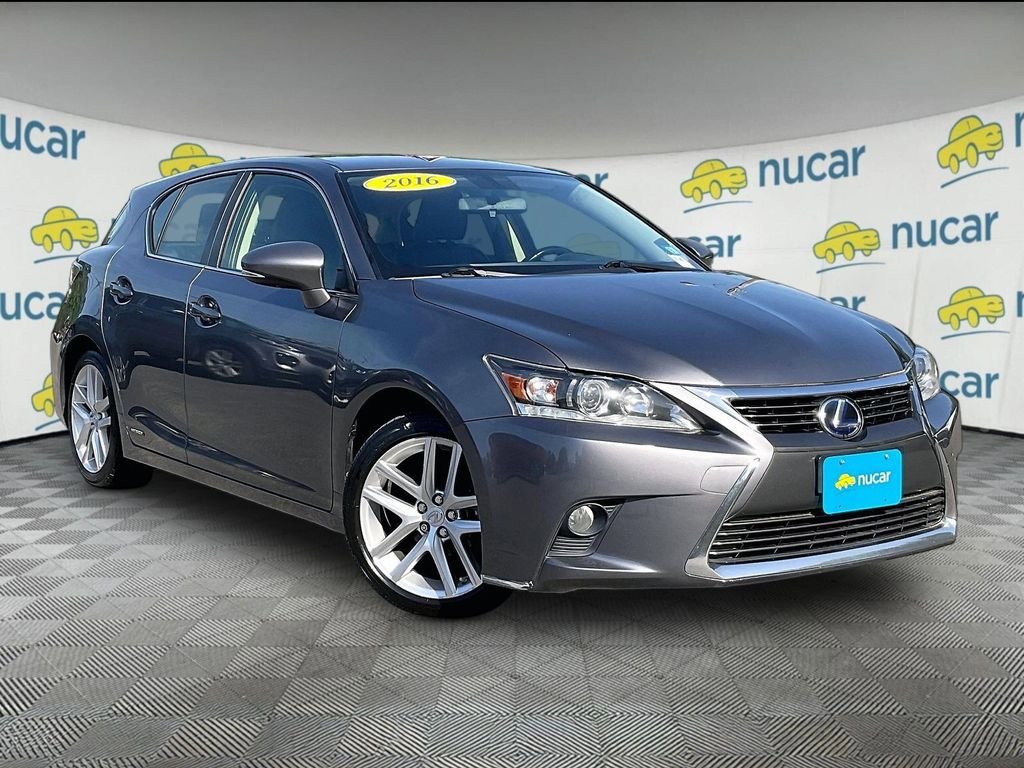 Used 2016 Lexus CT 200h w/ Accessory Package 2