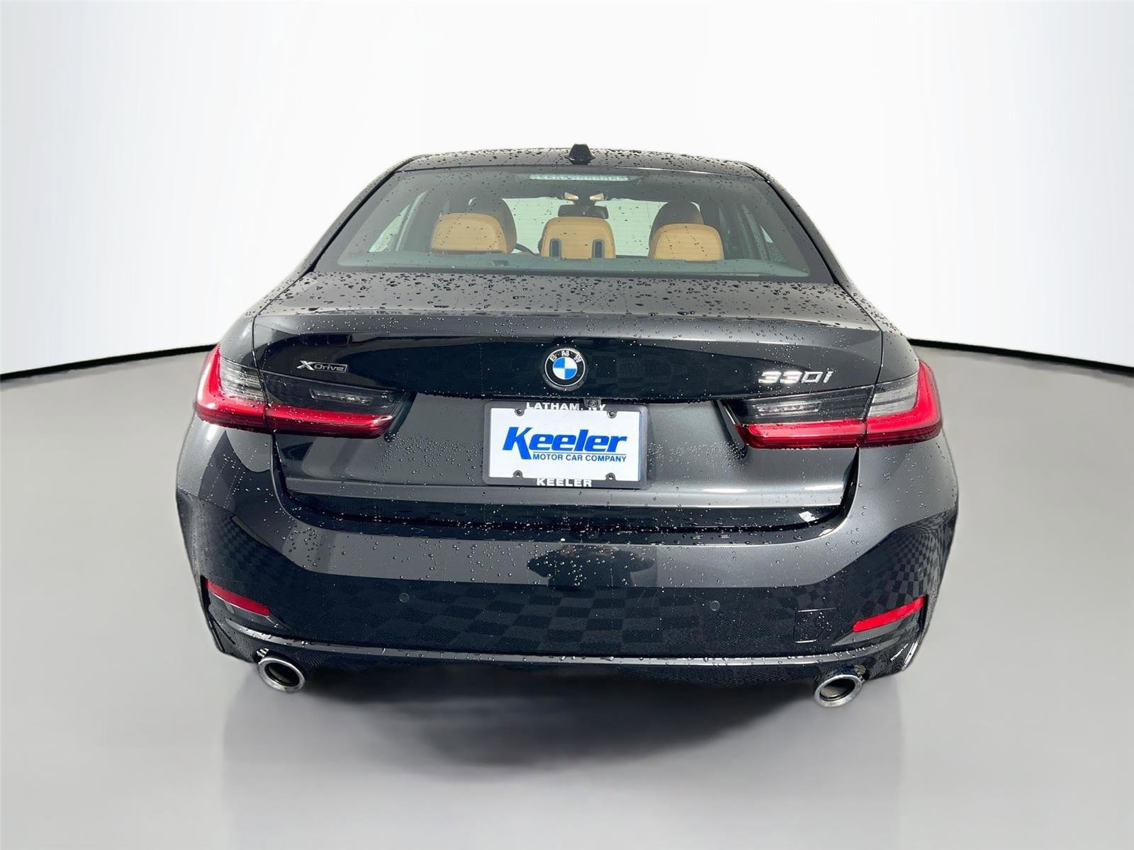 Certified 2024 BMW 330i xDrive Sedan w/ Convenience Package image 5