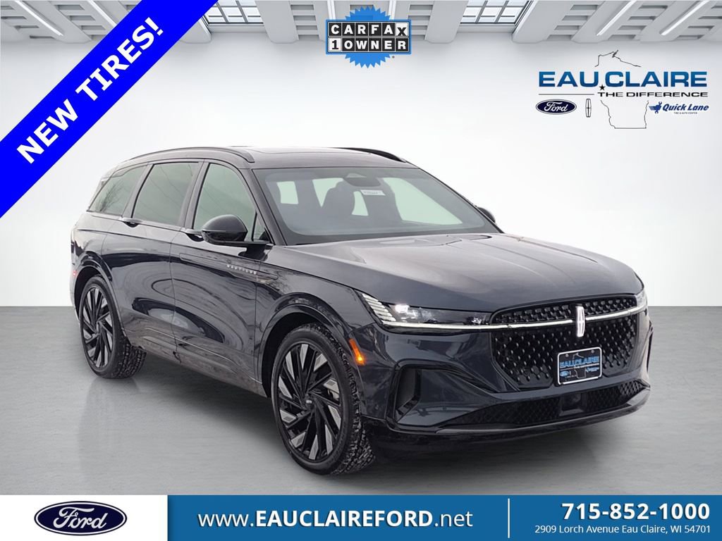 Certified 2024 Lincoln Nautilus Reserve w/ Equipment Group 202A image 1