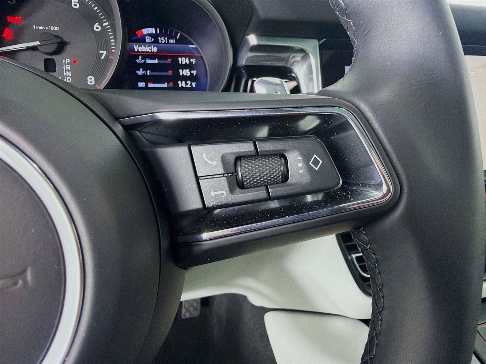 Certified 2026 Porsche Macan Turbo AWD/4WD image 14