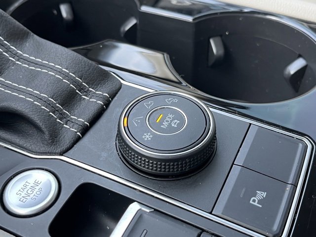 Used 2023 Volkswagen Atlas SE w/ Black Wheel Package image 41