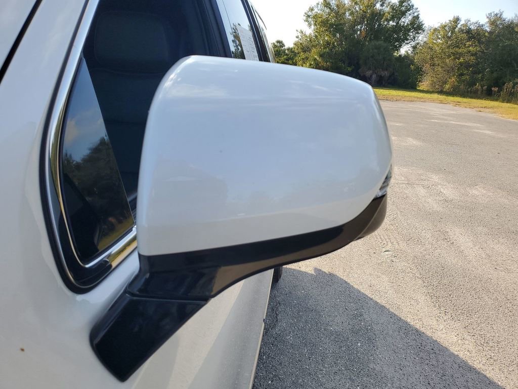 Used 2021 GMC Yukon Denali w/ Denali Ultimate Package image 21