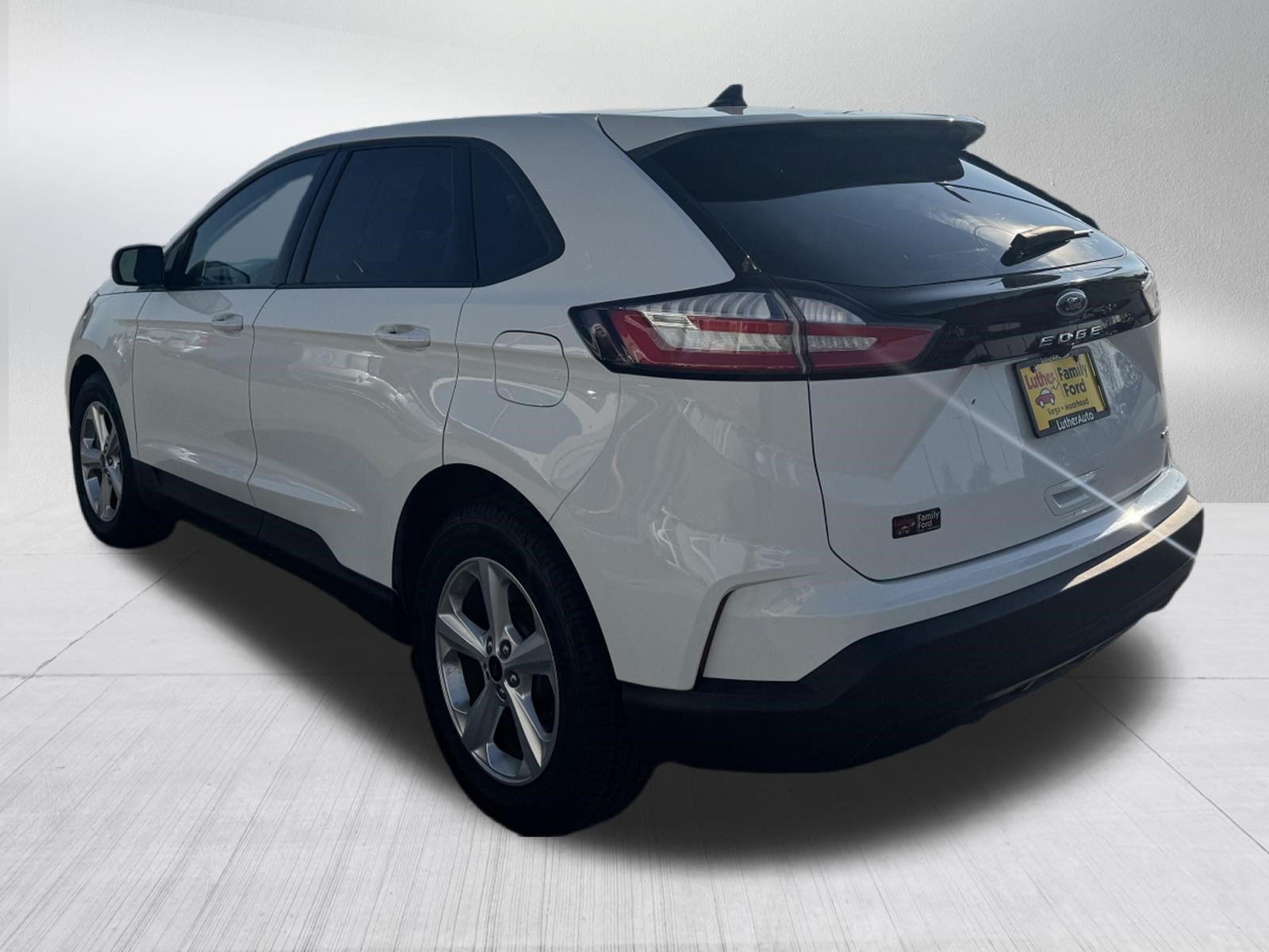 Certified 2024 Ford Edge SE AWD/4WD image 5