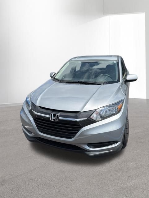 Used 2017 Honda HR-V LX image 2