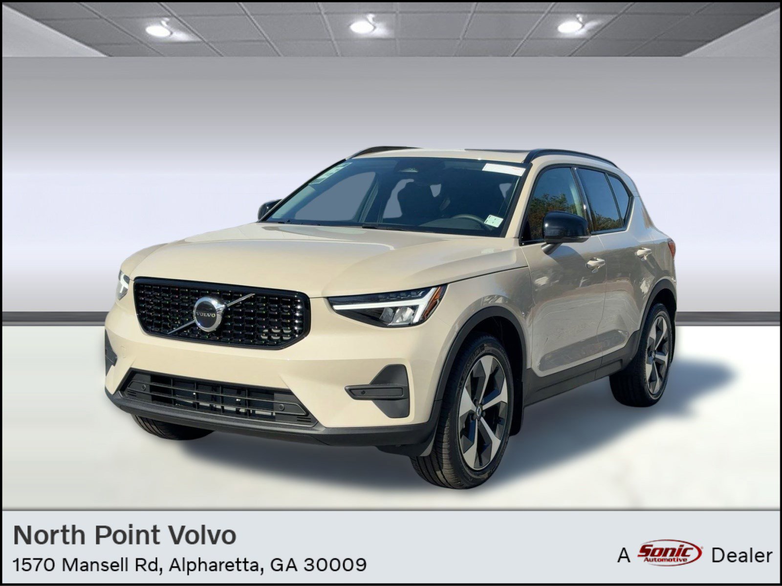 New 2026 Volvo XC40 B5 Core w/ Climate Package image 1
