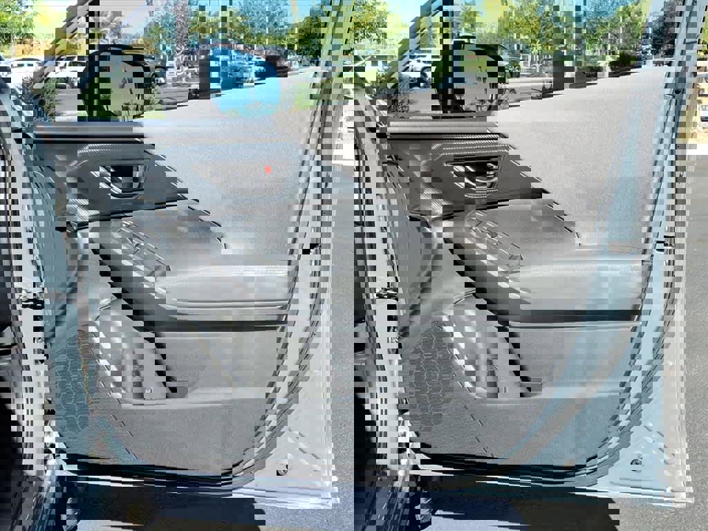 Certified 2025 Subaru Crosstrek 2.0i Premium image 22