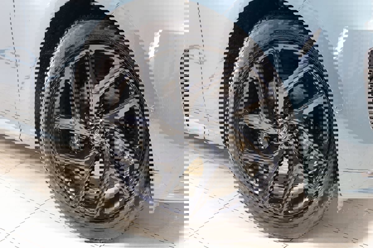 Used 2024 Land Rover Range Rover Sport Dynamic SE image 14