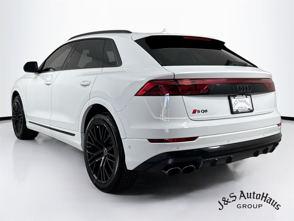 Used 2024 Audi SQ8 Prestige w/ Prestige Package AWD/4WD image 5