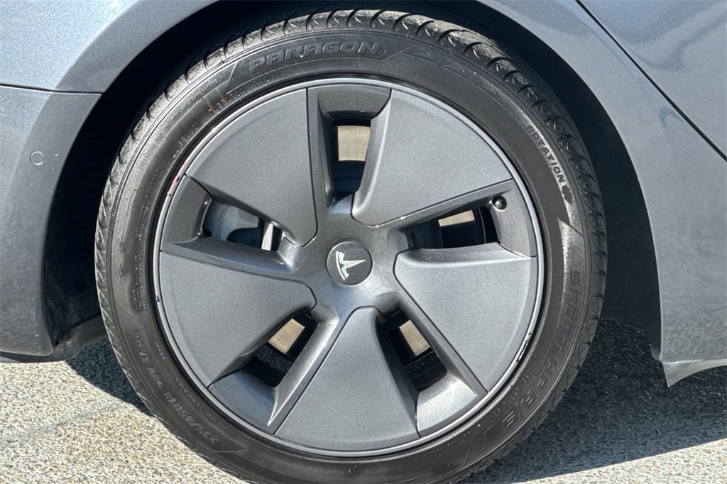 Used 2022 Tesla Model 3 image 25