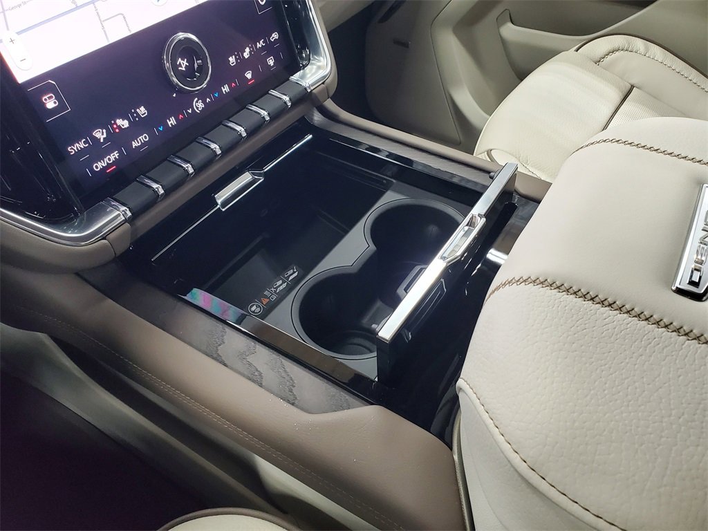 New 2026 GMC Yukon XL Denali w/ LPO, Floor Liner Package image 27