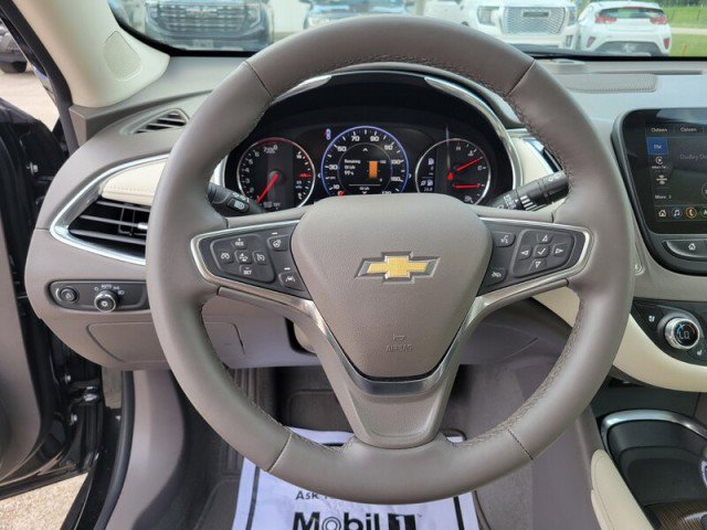 Used 2024 Chevrolet Malibu LT image 11
