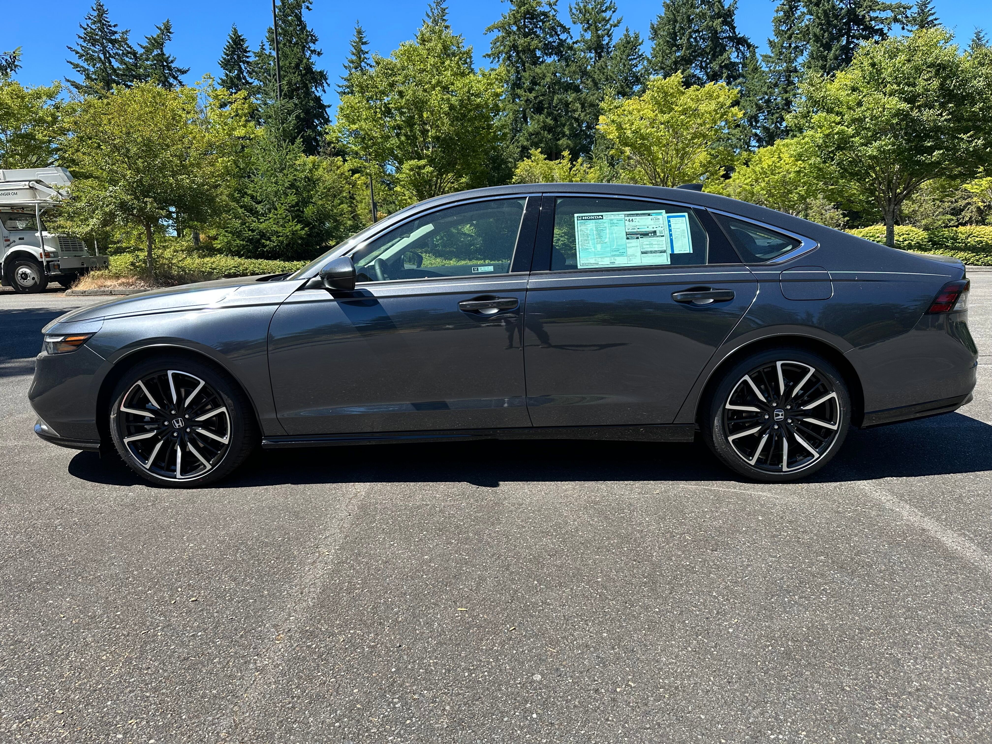 New 2025 Honda Accord Touring image 4