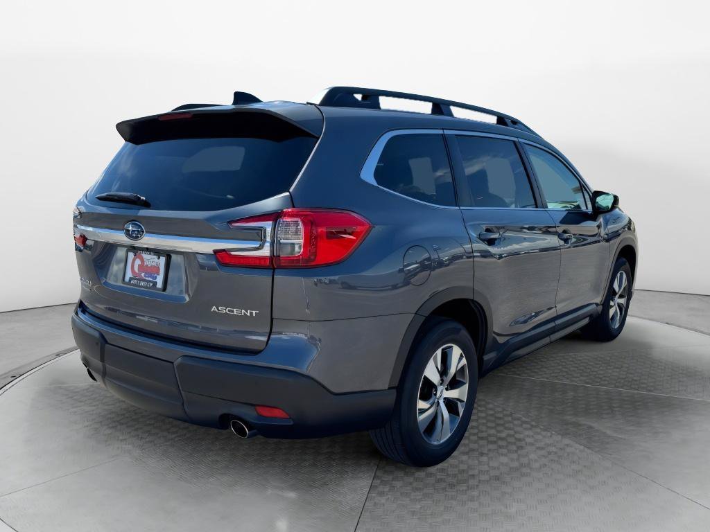 Used 2025 Subaru Ascent Premium AWD/4WD image 5