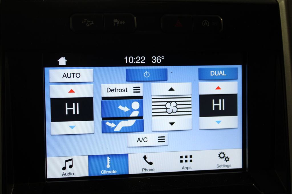 Used 2018 Ford F150 Lariat image 31