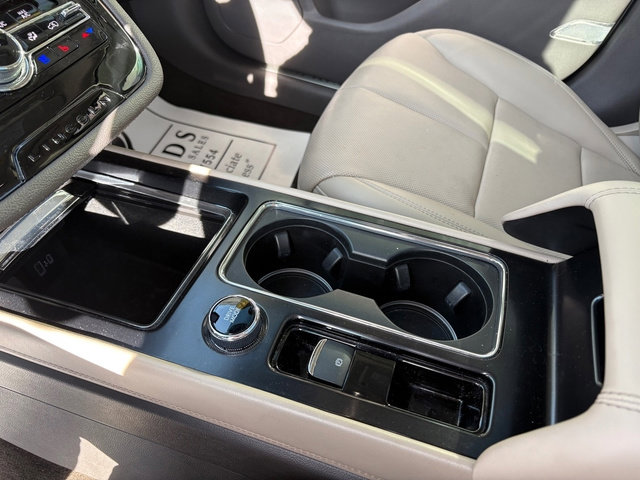 Used 2021 Lincoln Corsair Reserve w/ Elements Package image 30