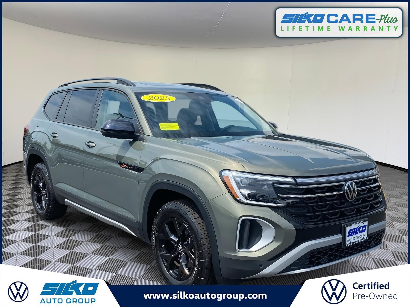 Used 2025 Volkswagen Atlas Peak Edition SE
