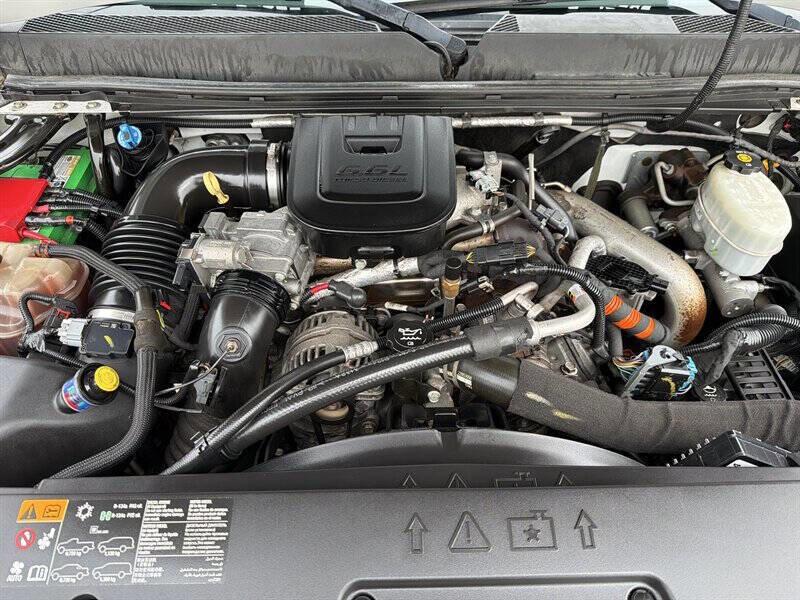 Used 2013 GMC Sierra 3500 Denali image 24