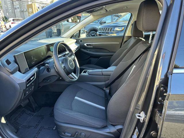 Certified 2026 Hyundai Sonata SEL FWD image 13