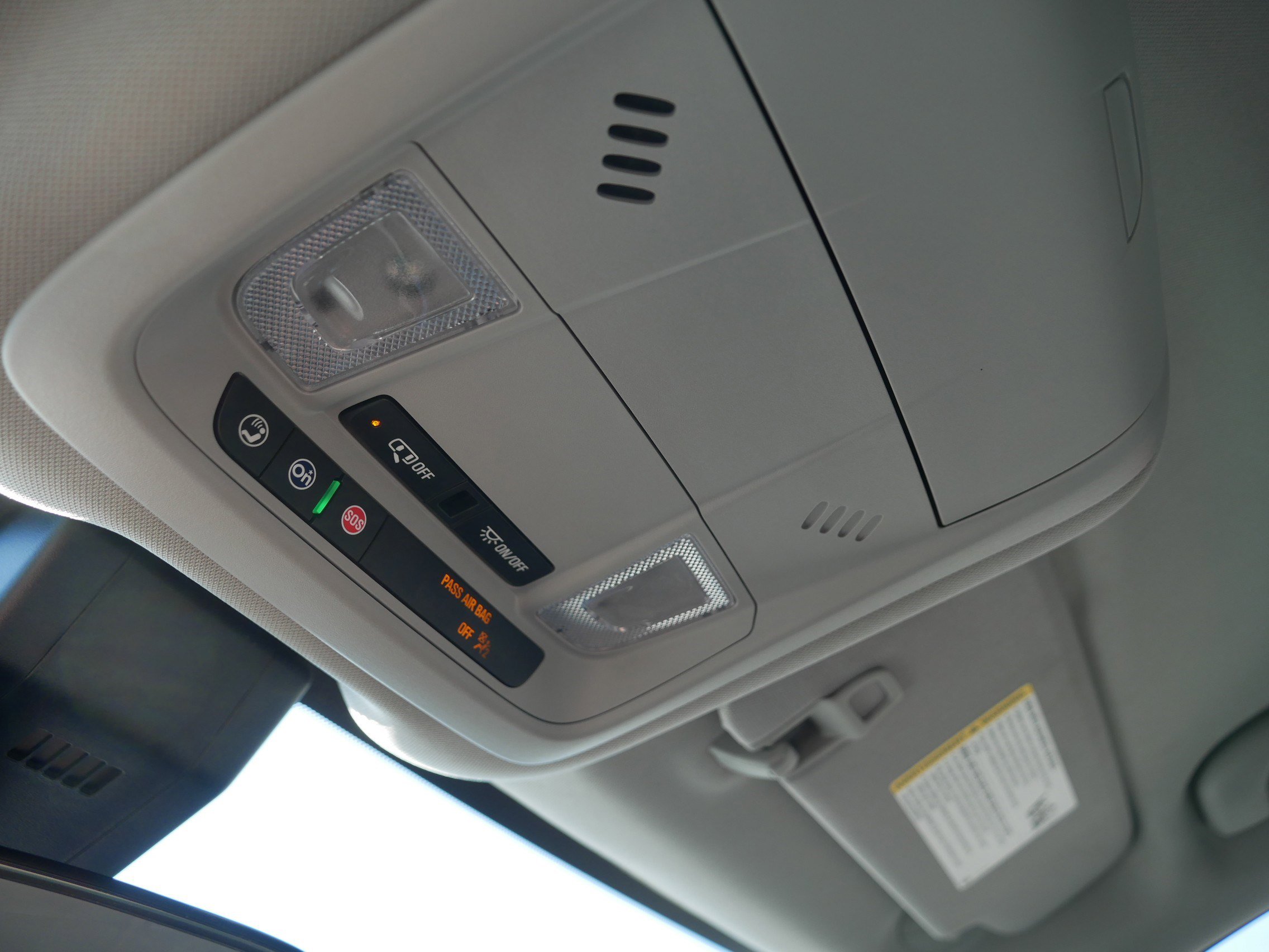 Used 2023 Chevrolet Equinox LT AWD/4WD image 32