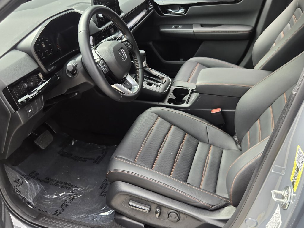 Used 2026 Honda CR-V Sport Touring image 10