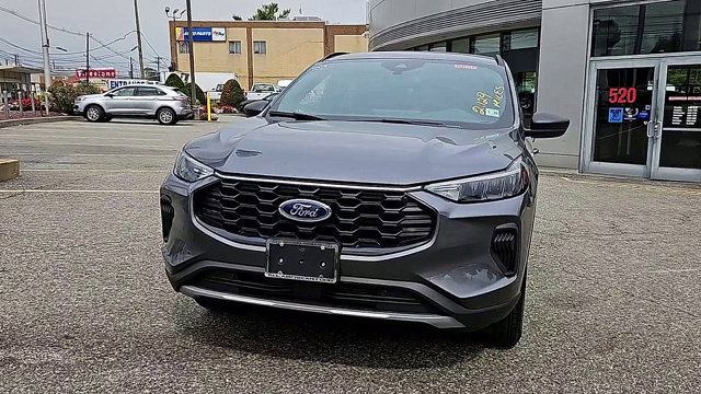 Certified 2025 Ford Escape ST-Line w/ Tech Pack #1 image 3