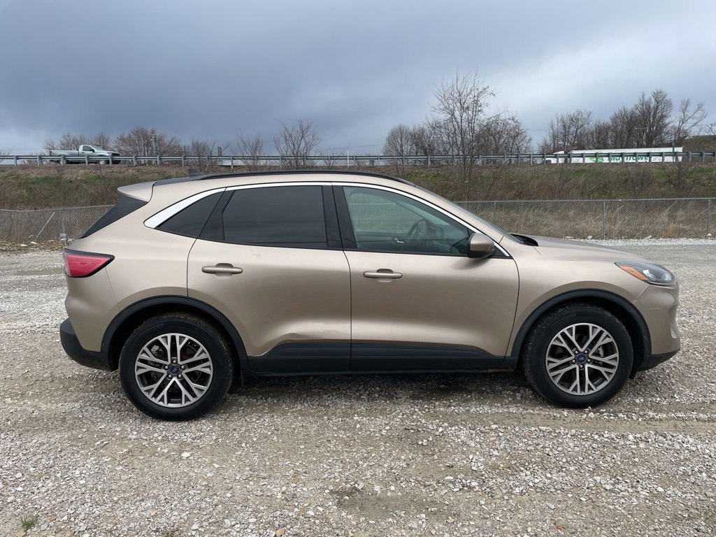 Used 2021 Ford Escape SEL image 4