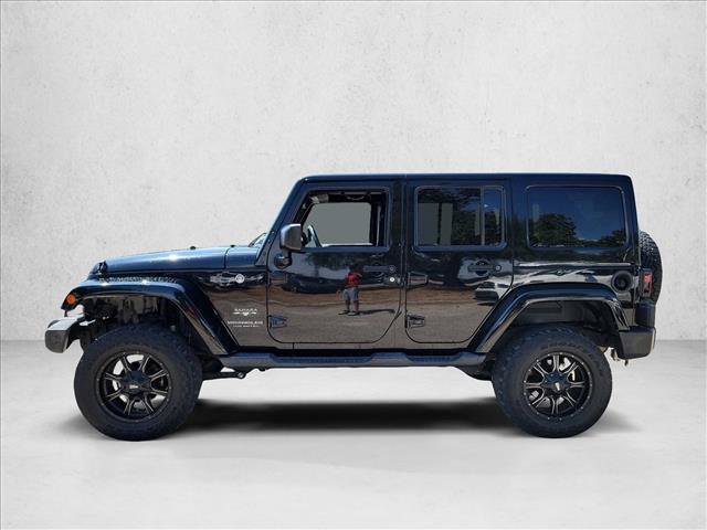 Used 2017 Jeep Wrangler Unlimited Sahara w/ Connectivity Group AWD/4WD image 8