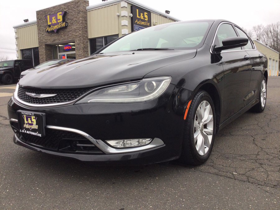 Used 2015 Chrysler 200 C w/ Navigation & Sound Group I image 2