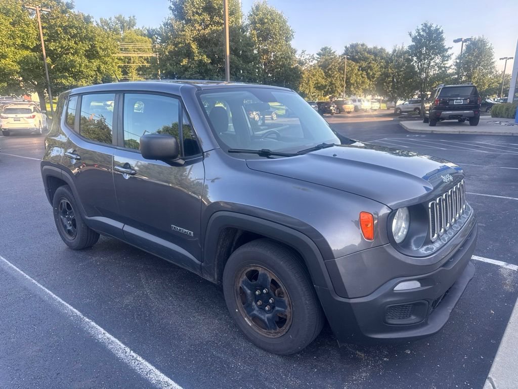Used 2017 Jeep Renegade Sport w/ Power & Air Group FWD image 3