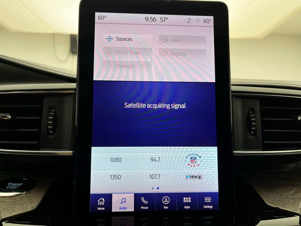 Used 2023 Ford Explorer Platinum w/ Technology Package image 27