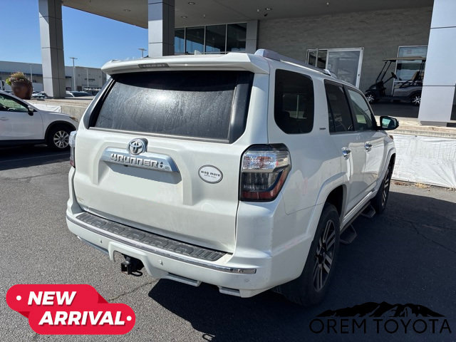 Used 2017 Toyota 4Runner Limited AWD/4WD image 9