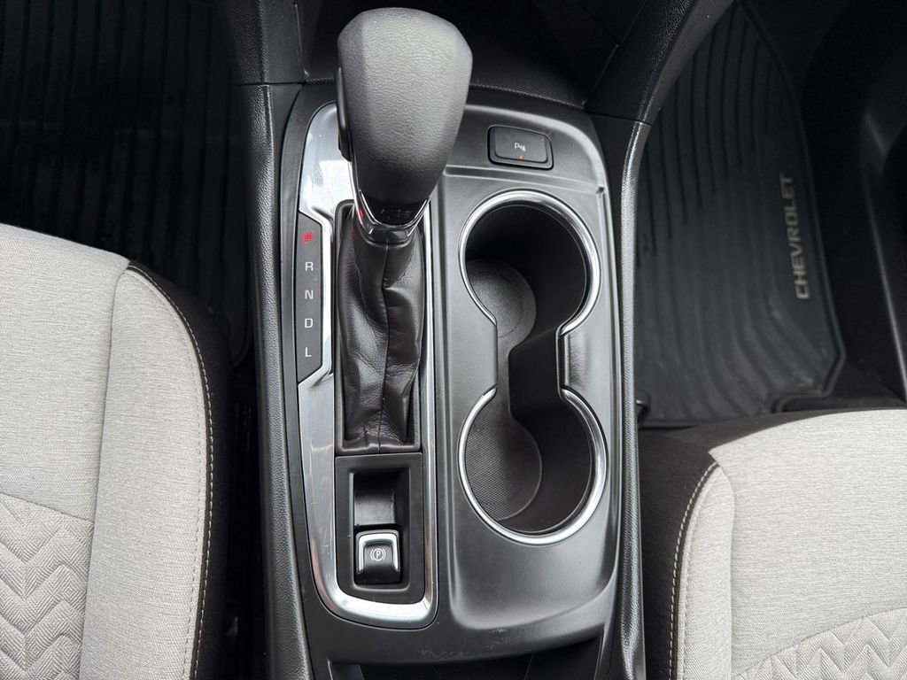 Used 2023 Chevrolet Equinox LT w/ Driver Convenience Package AWD/4WD image 23