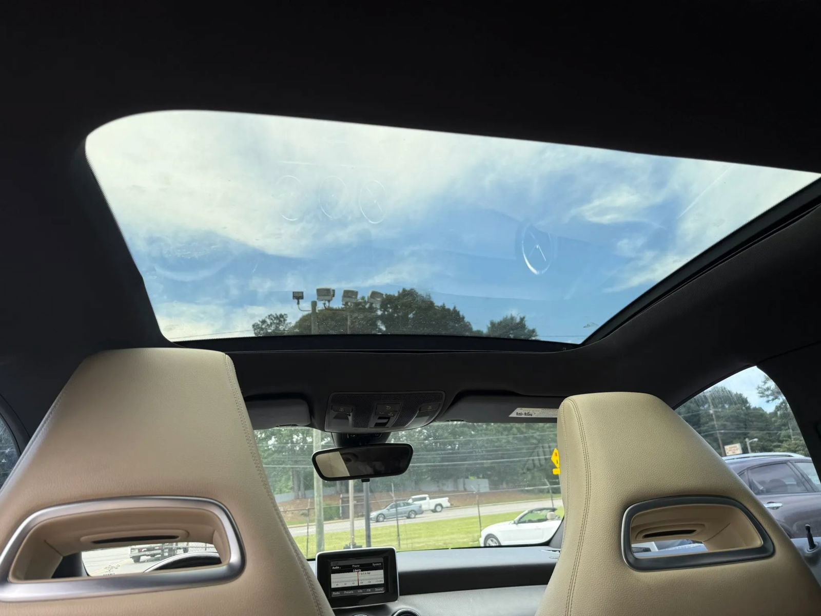 Used 2014 Mercedes-Benz CLA 250 w/ Sport Package image 18
