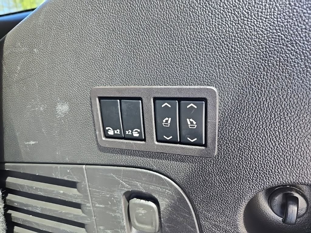 Used 2018 Chevrolet Tahoe Premier image 70