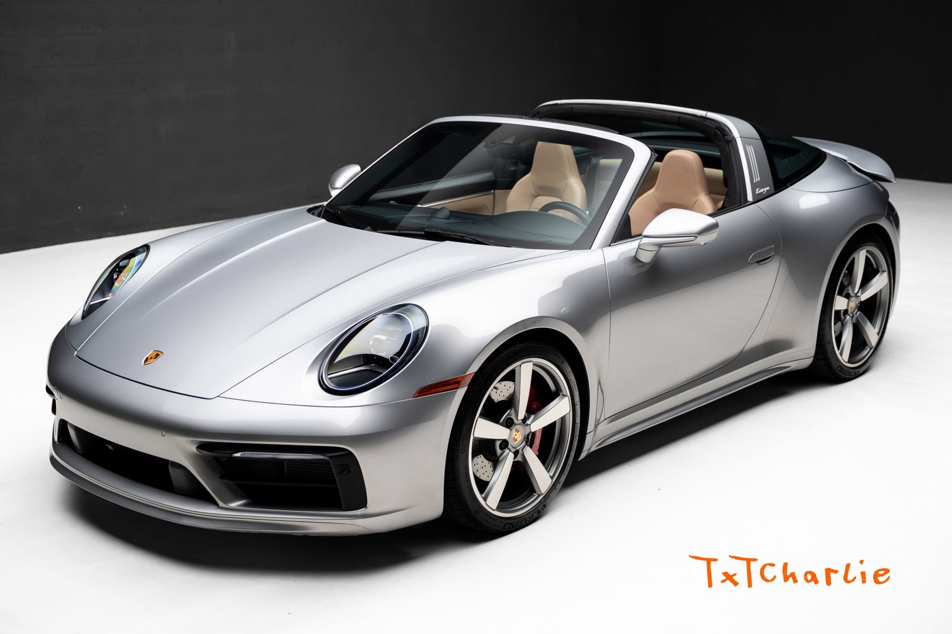 Used 2023 Porsche 911 Targa 4S AWD/4WD image 1