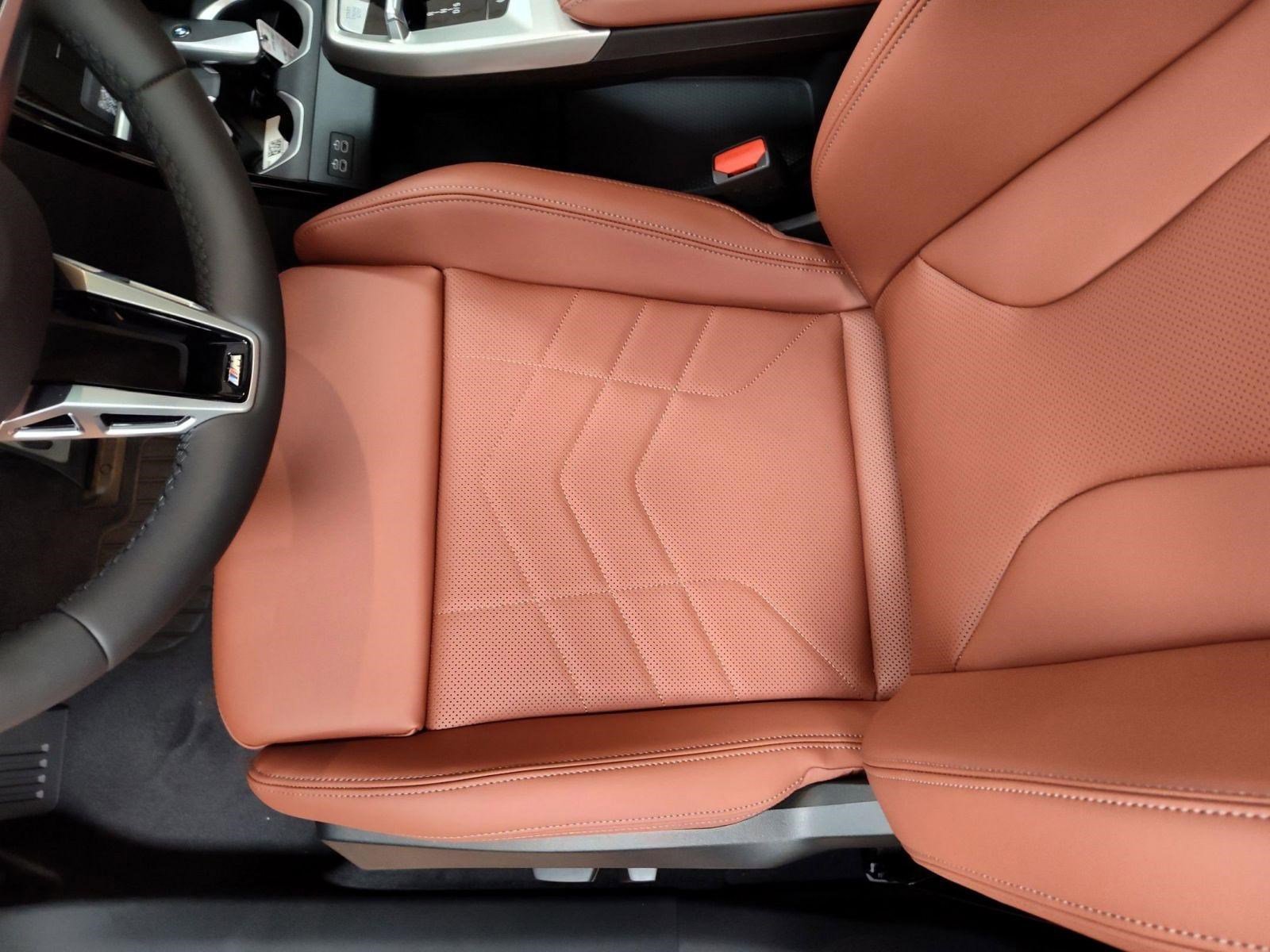 Used 2026 BMW X1 xDrive28i image 14