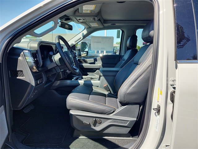 New 2026 Ford F250 4x4 Crew Cab Super Duty image 6