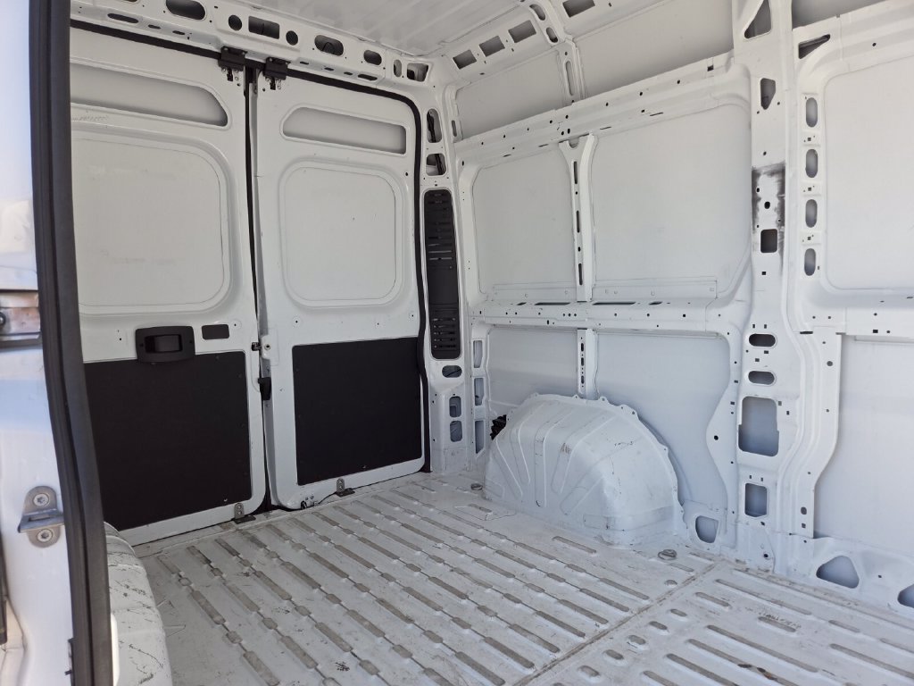 Used 2024 RAM ProMaster 2500 w/ Convenience Group FWD image 19