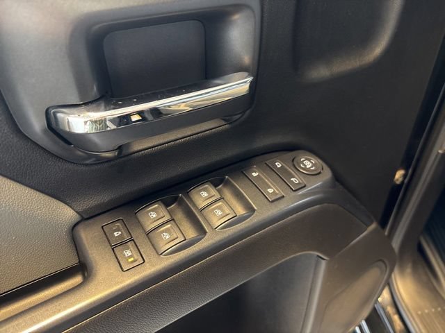 Used 2019 Chevrolet Silverado 2500 W/T w/ Snow Plow Prep Package AWD/4WD image 10