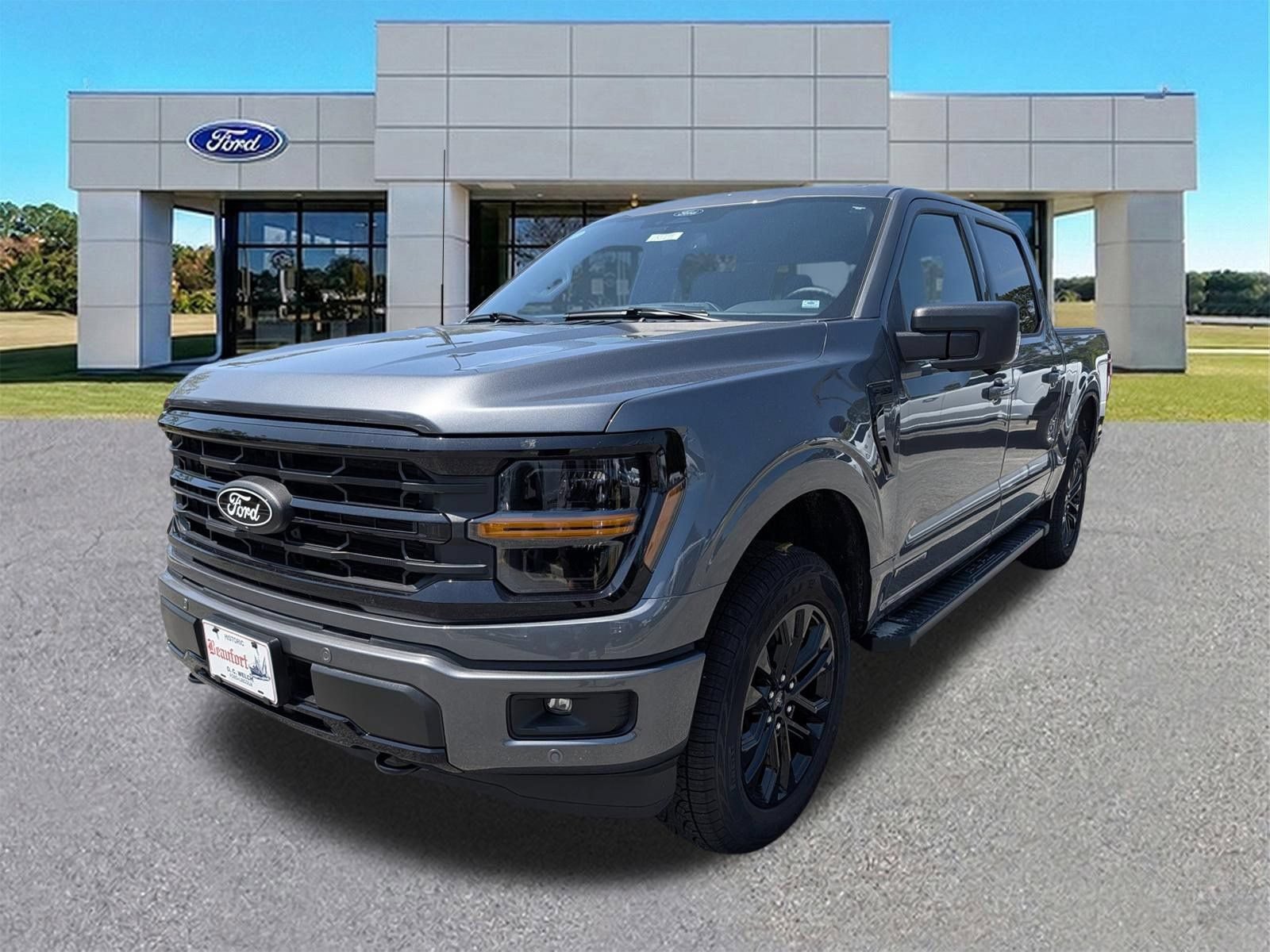 Certified 2025 Ford F150 XLT w/ Equipment Group 302A MID AWD/4WD image 4