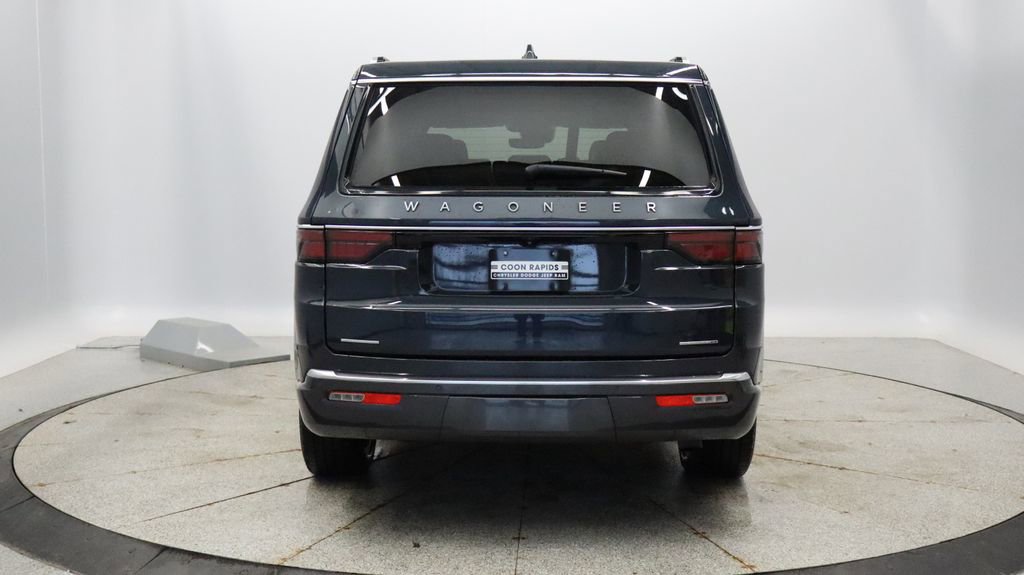 Used 2022 Jeep Wagoneer Series III w/ Premium Group I image 4