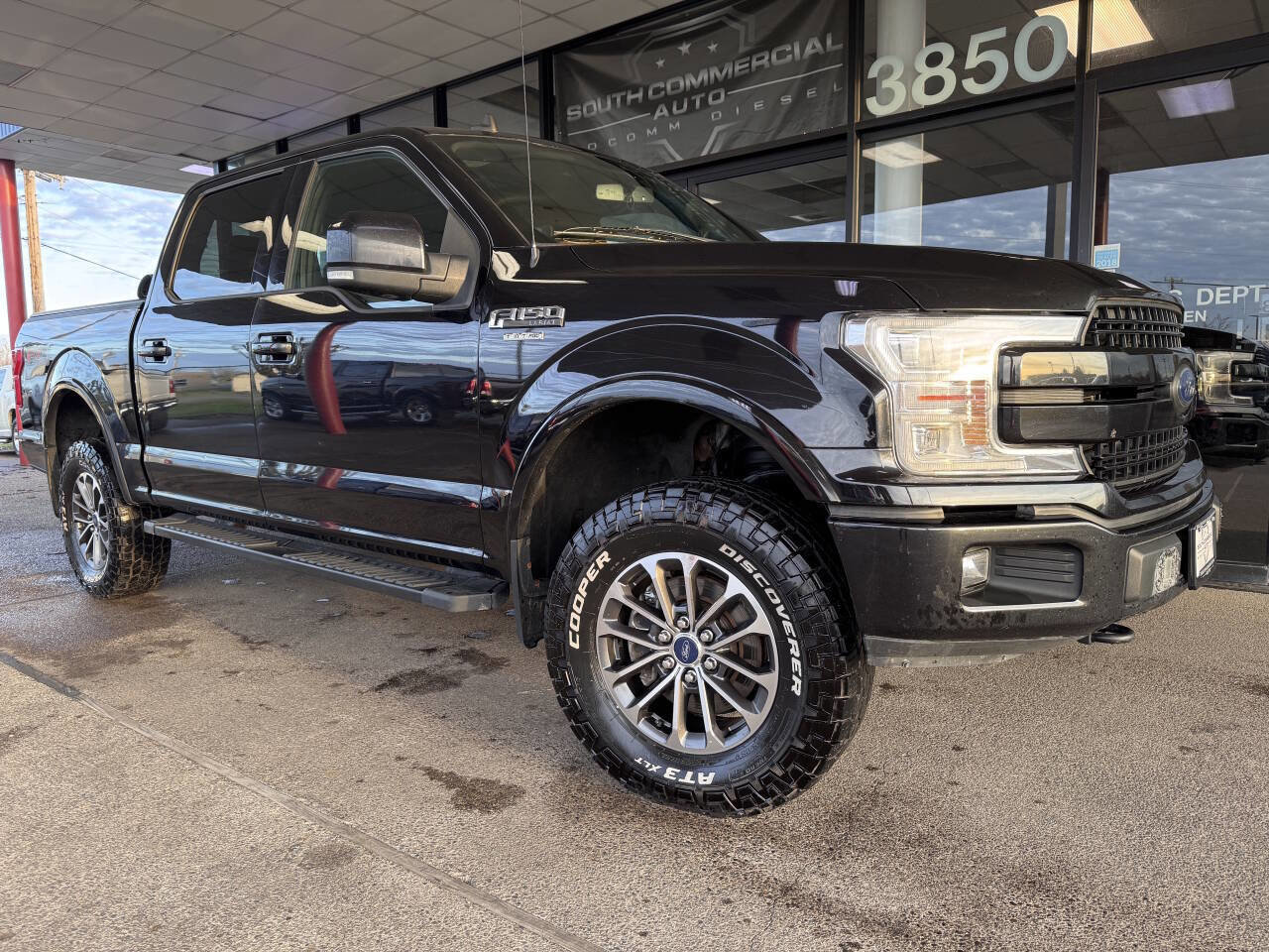 Used 2020 Ford F150 Lariat w/ Equipment Group 502A Luxury image 2
