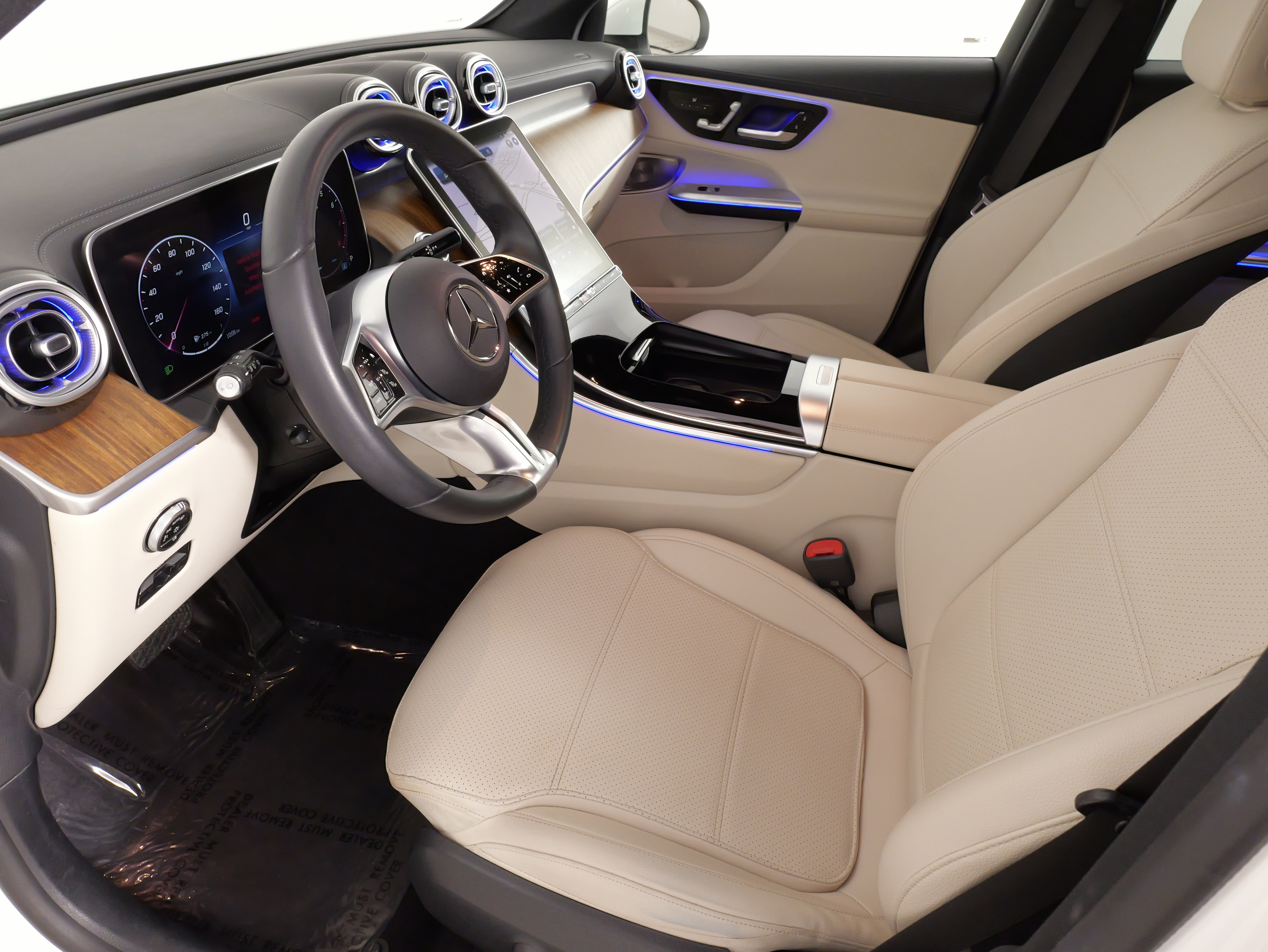 Used 2023 Mercedes-Benz GLC 300 4MATIC image 30