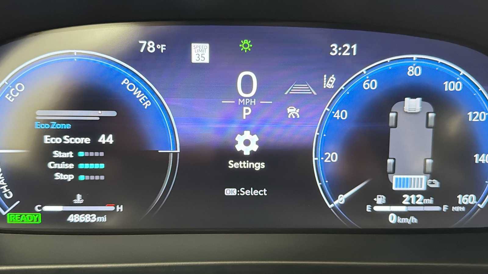 Certified 2024 Toyota Crown AWD/4WD image 17
