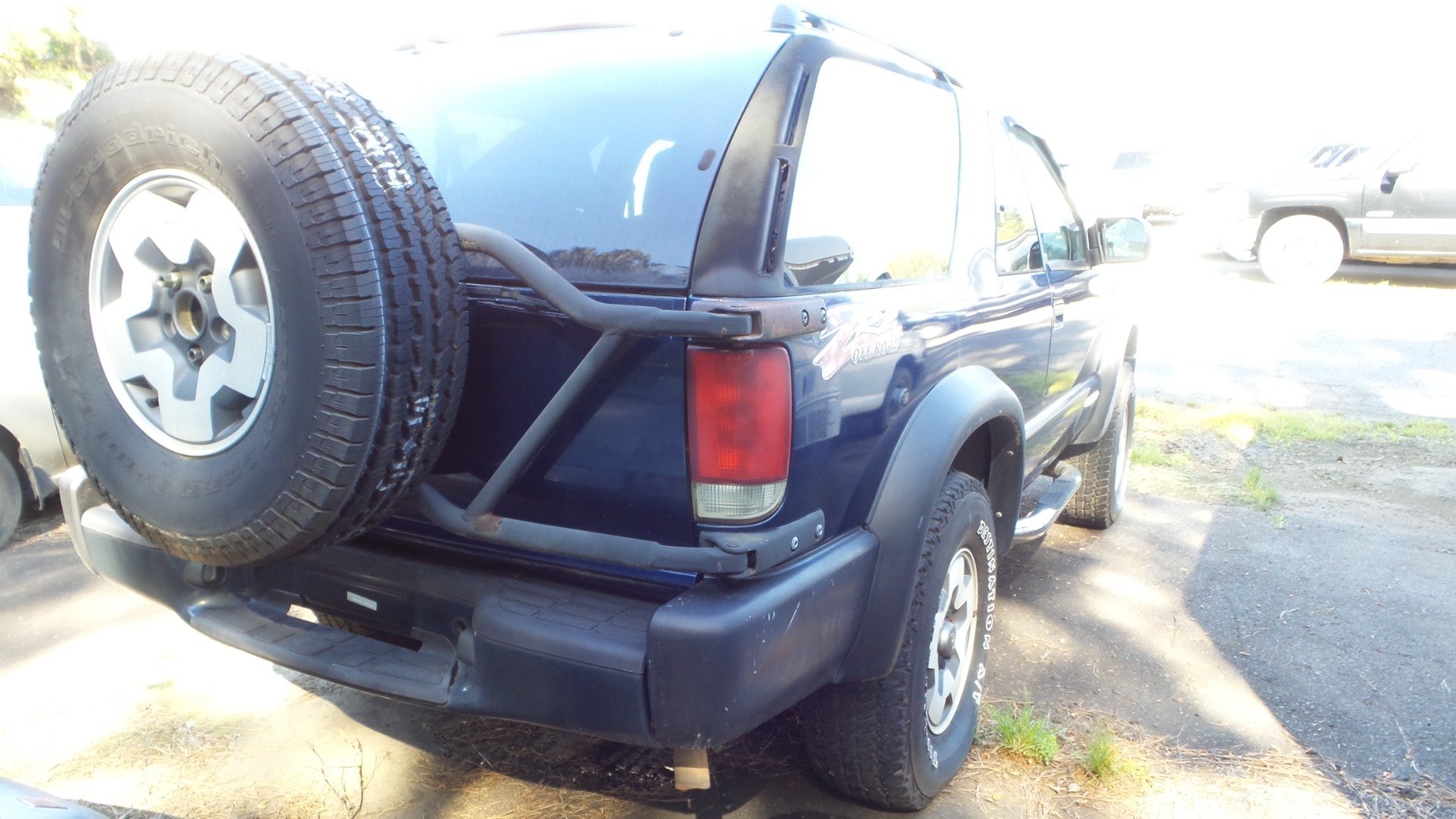 Used 2000 Chevrolet Blazer LS w/ LS Preferred Equipment Group AWD/4WD image 11