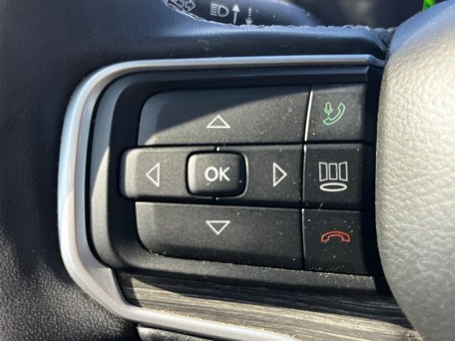 Used 2022 Jeep Wagoneer Series III w/ Flexible Seating Group image 14